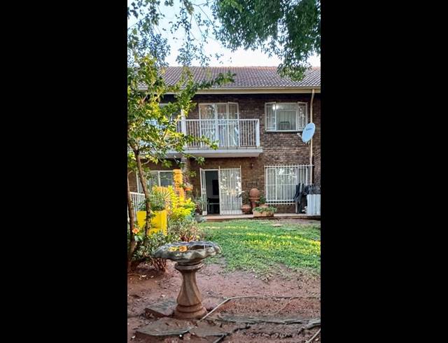 3 BEDROOM TOWNHOUSE FOR SALE IN WONDERBOOM